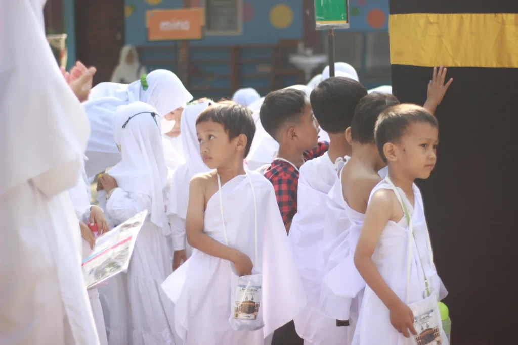 Sekolah Islam Meningkatkan Kecintaan Al-Qur’an