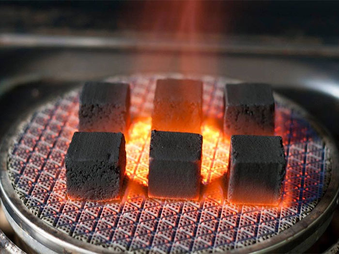Arang dan briket untuk memasak