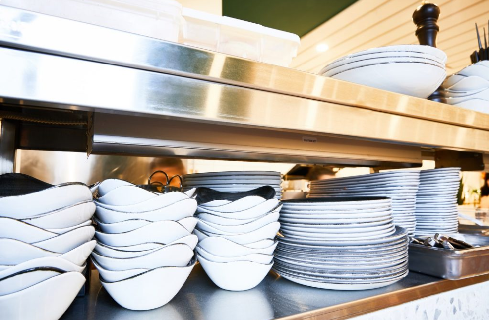 Kontrol Kebersihan Peralatan Saji