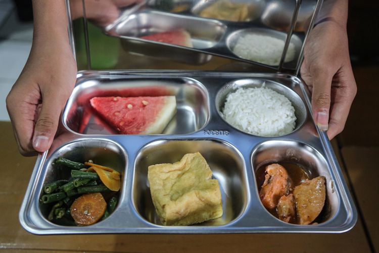 manajemen stok bahan bergizi gratis