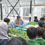 kolaborasi sekolah-petani nelayan lokal